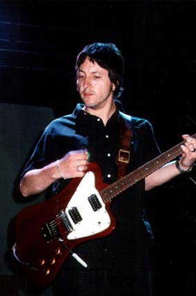 oasis w polsce warszawa 2000